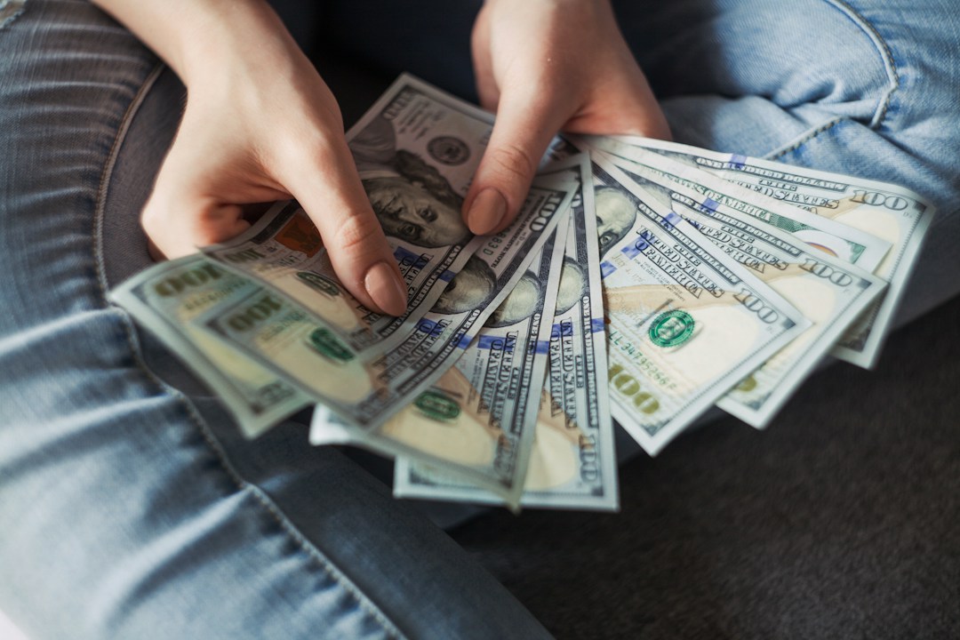 Tips for Choosing the Right Life Insurance Policy 2 img