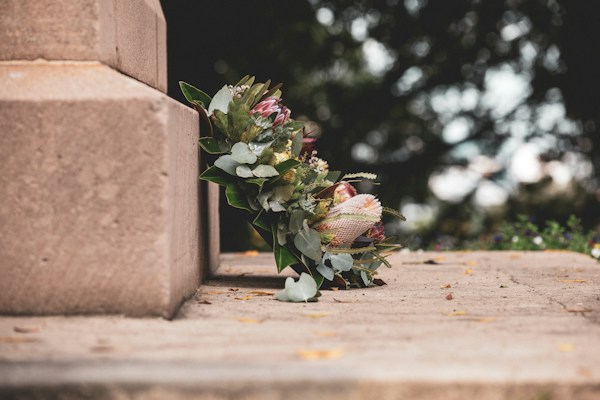 How To Plan a Meaningful Memorial Service 2 img